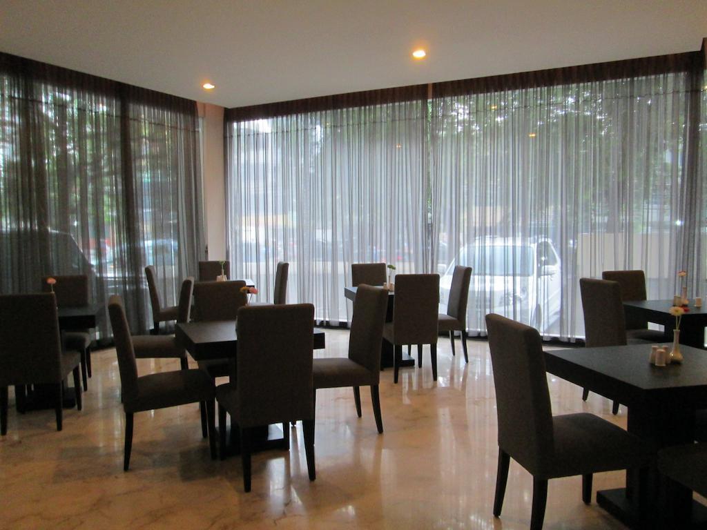 N3 Hotel Jakarta Extérieur photo