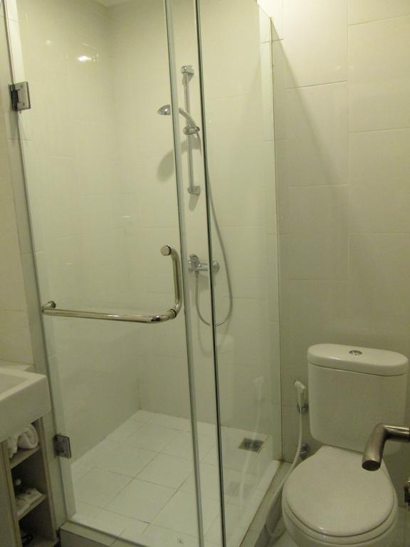 N3 Hotel Jakarta Chambre photo