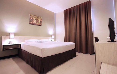 N3 Hotel Jakarta Extérieur photo